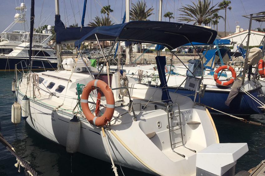 Dufour 32′ Classic